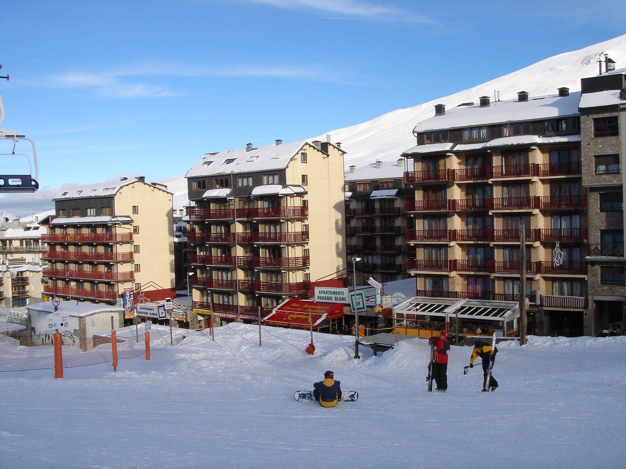 Apartamentos Paradis Blanc 3000 Pas De La Casa Exterior foto